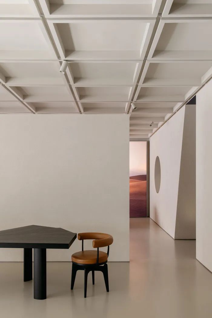 1669009134441609qPDv.jpeg 640-5.jpeg